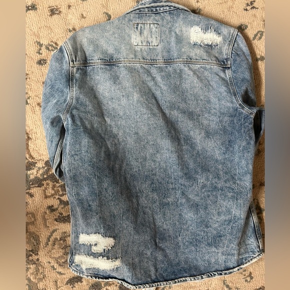 Zara distressed denim shirt jacket - Picture 3 of 3